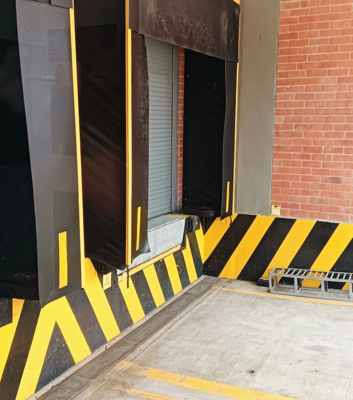 Abrigo para Muelle de Carga